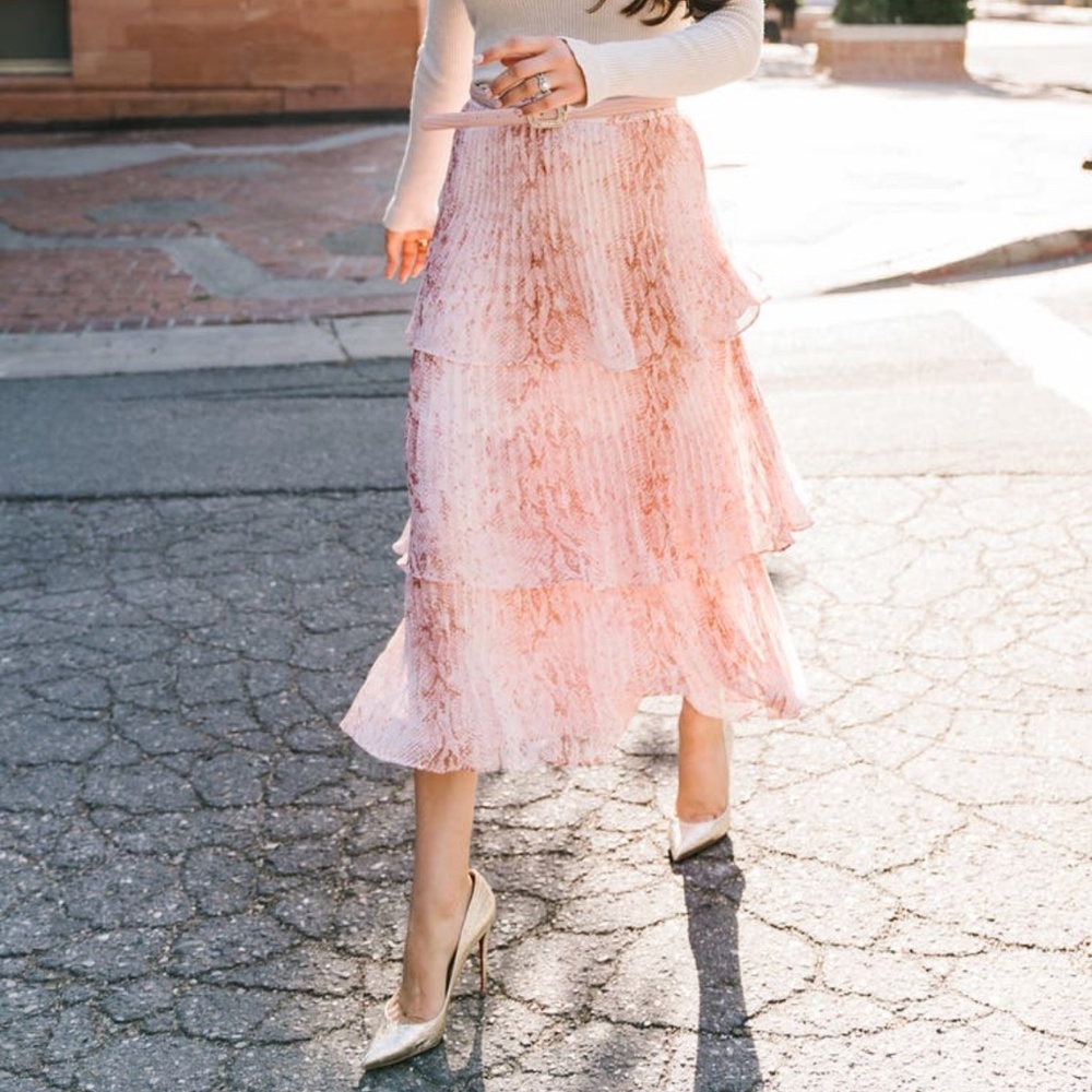 Rachel Parcell Tiered Pleated Snake Midi Skirt